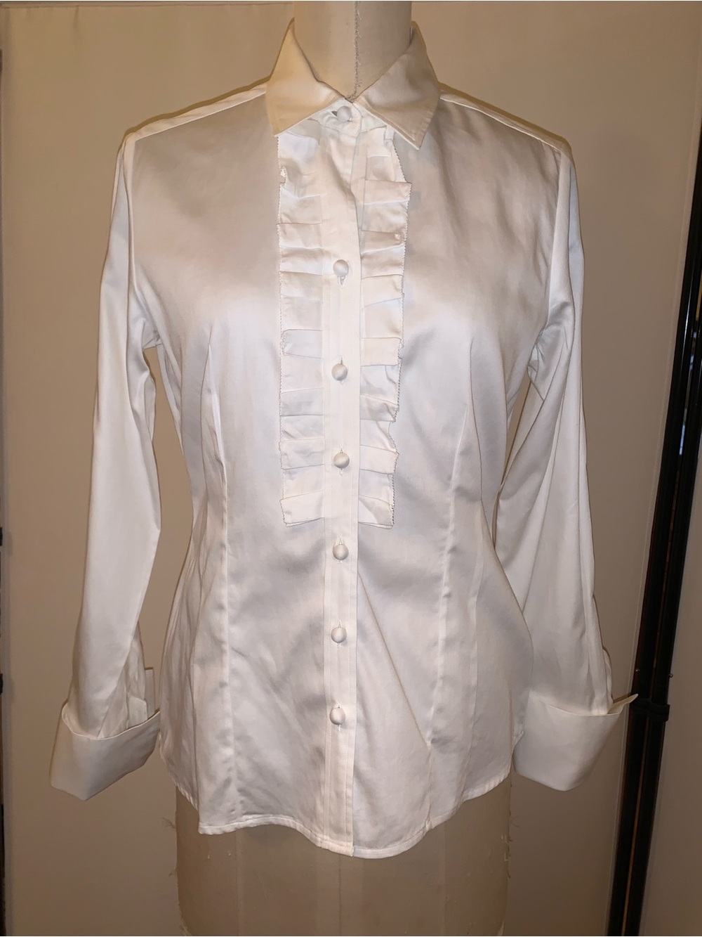 Banana Republic tuxedo blouse White Ruffle-Front S